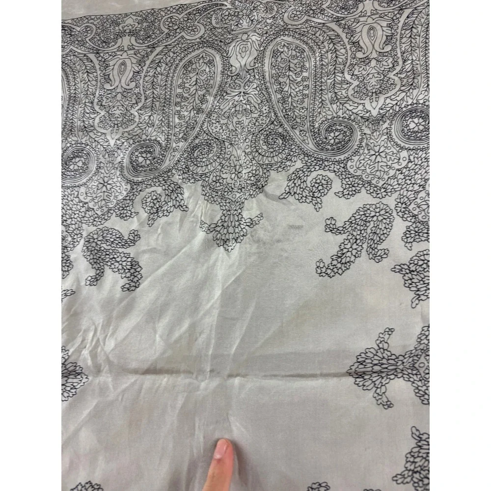 Unbranded see small